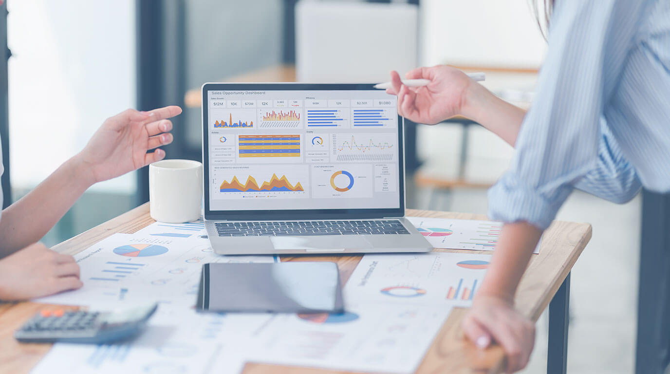 企業導入 AI 數據分析，不踩雷的 5 個關鍵步驟